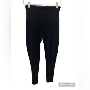 Spanx Black Velvet Leggings GUC Size Large E0535